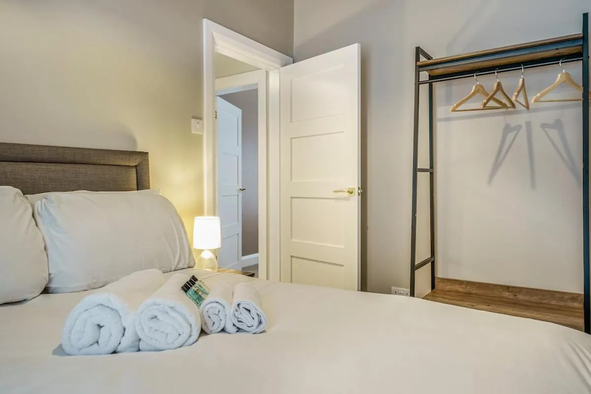Appartement Belfast Stylish City Retreat 2Br Verenigd Koninkrijk